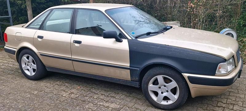 Gebraucht Audi 80 133 PS (97 kW) 1992 Gold Limousine