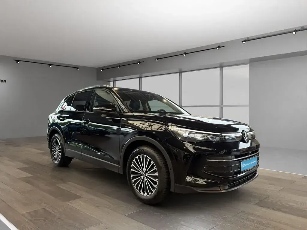 Usata VW Tiguan Goal 131 CV (96 kW) 2025 Nero SUV