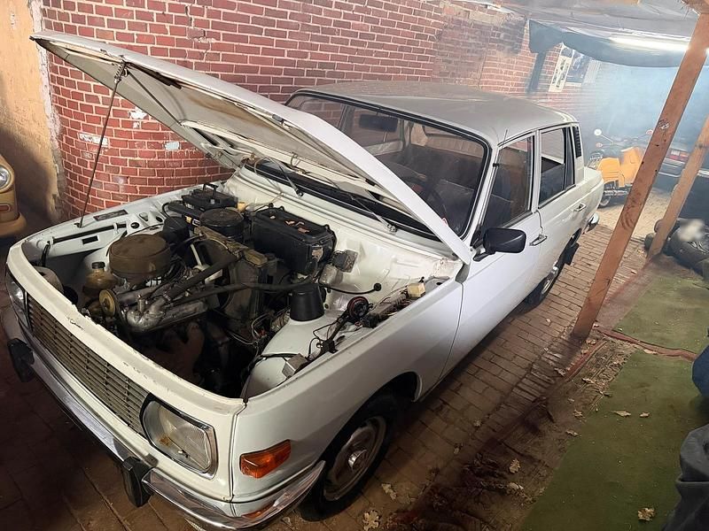 Gebraucht Wartburg 353 50 PS (36 kW) 1984 Weiß Limousine