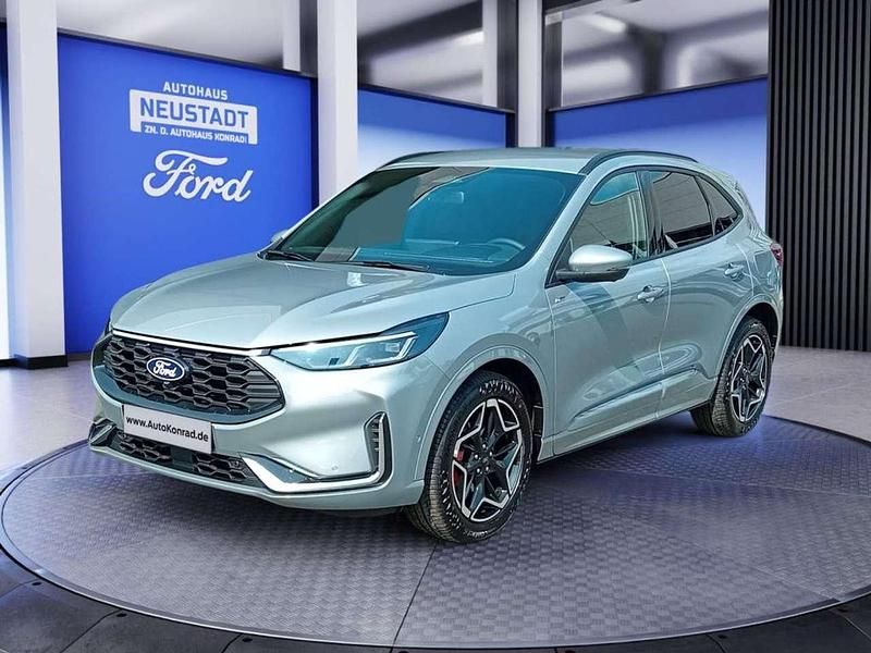 Neu Ford Kuga ST-Line X 186 PS (136 kW) 2025 Solarsilber metallic SUV