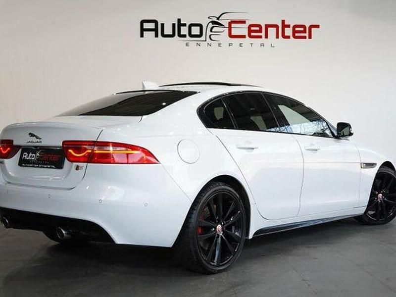 Gebraucht Jaguar XE S 141 PS (103 kW) 2017 Andere Limousine