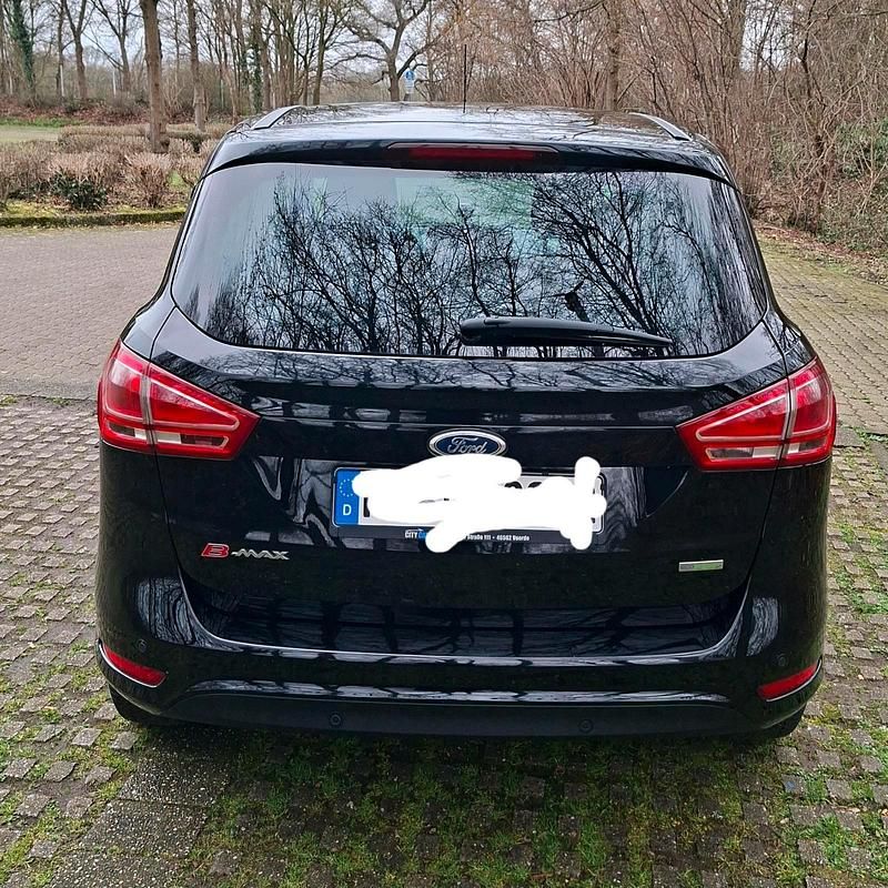 Gebraucht Ford B-MAX 100 PS (73 kW) 2016 Schwarz Van / Kleinbus
