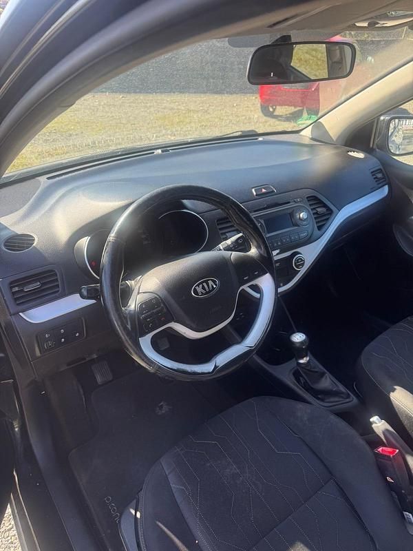 Gebraucht Kia Picanto 69 PS (50 kW) 2016 Schwarz Kleinwagen