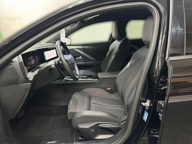 Gebraucht Opel Astra 131 PS (96 kW) 2025 Karbon schwarz Kombi