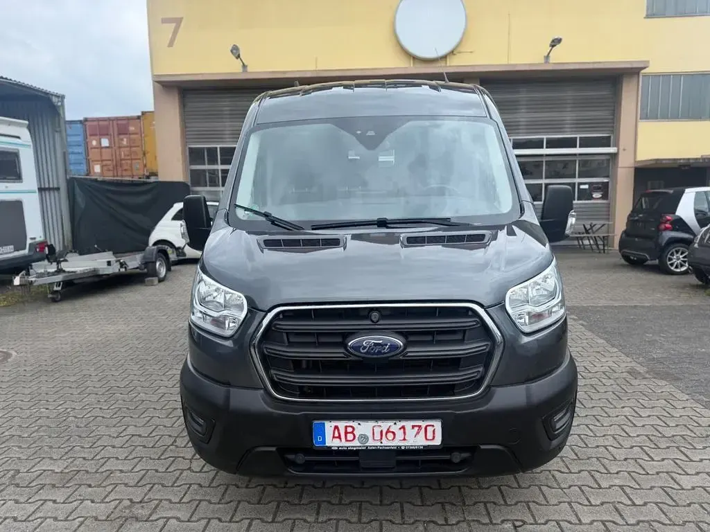 Gebraucht Ford Transit 170 PS (125 kW) 2019 Grau Van / Kleinbus