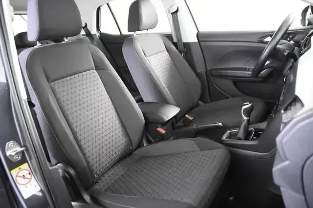 Gebraucht VW T-Cross Life 115 PS (84 kW) 2024 Grau SUV