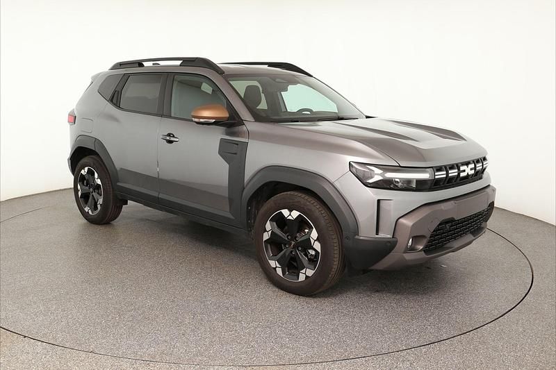 Gebraucht Dacia Duster Extreme 141 PS (103 kW) 2025 Grau SUV