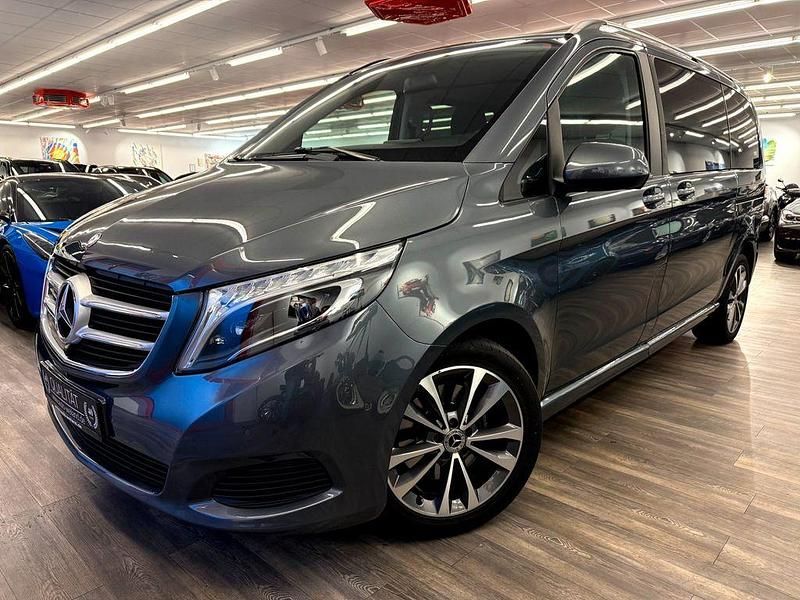 Gebraucht Mercedes V250 AMG 190 PS (139 kW) 2017 Grau Van / Kleinbus