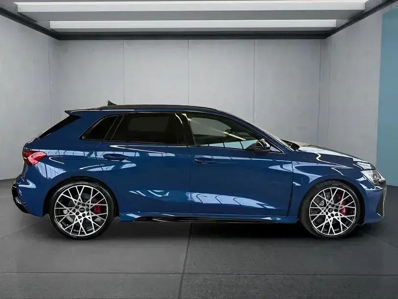 Gebraucht Audi RS3 400 PS (294 kW) 2025 Blau Limousine