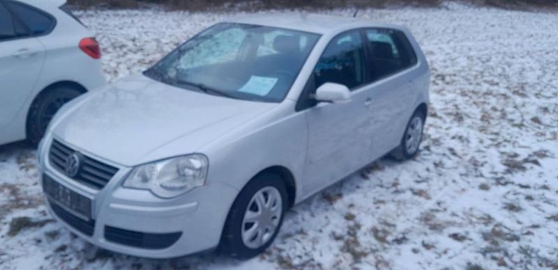 Silber Gebraucht 2008 VW Polo United Limousine | 1.990 € (Superpreis) - Bild 1/4