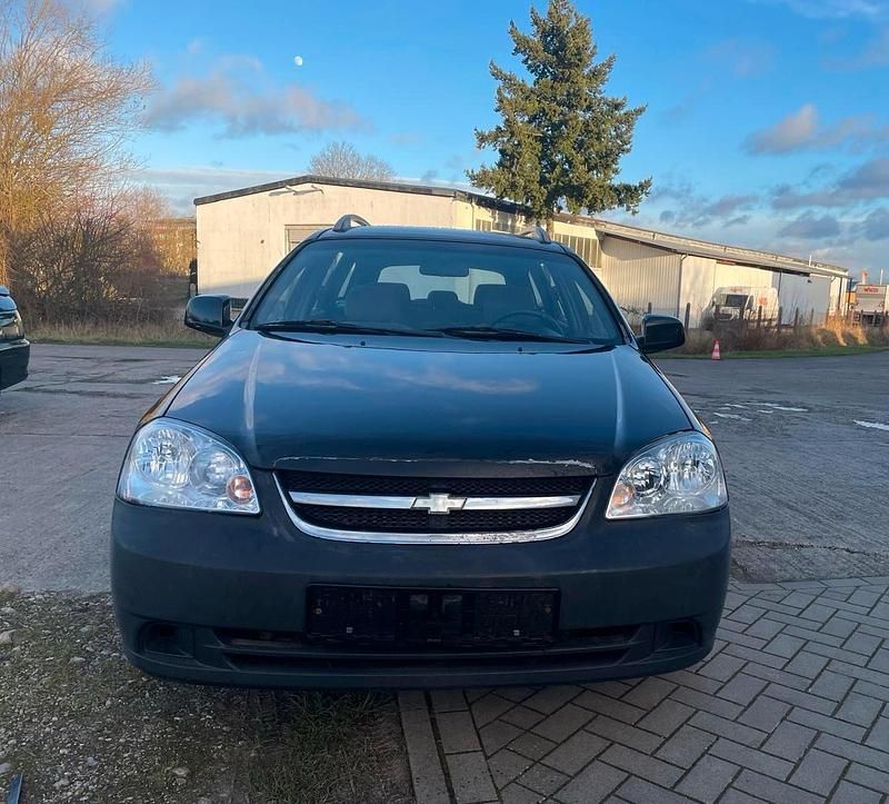 Schwarz Gebraucht 2009 Chevrolet Nubira Kombi | 1.200 € (Superpreis) - Bild 1/4