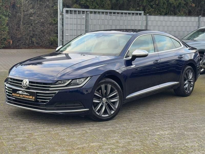 Gebraucht VW Arteon Elegance 150 PS (110 kW) 2017 Blau Limousine