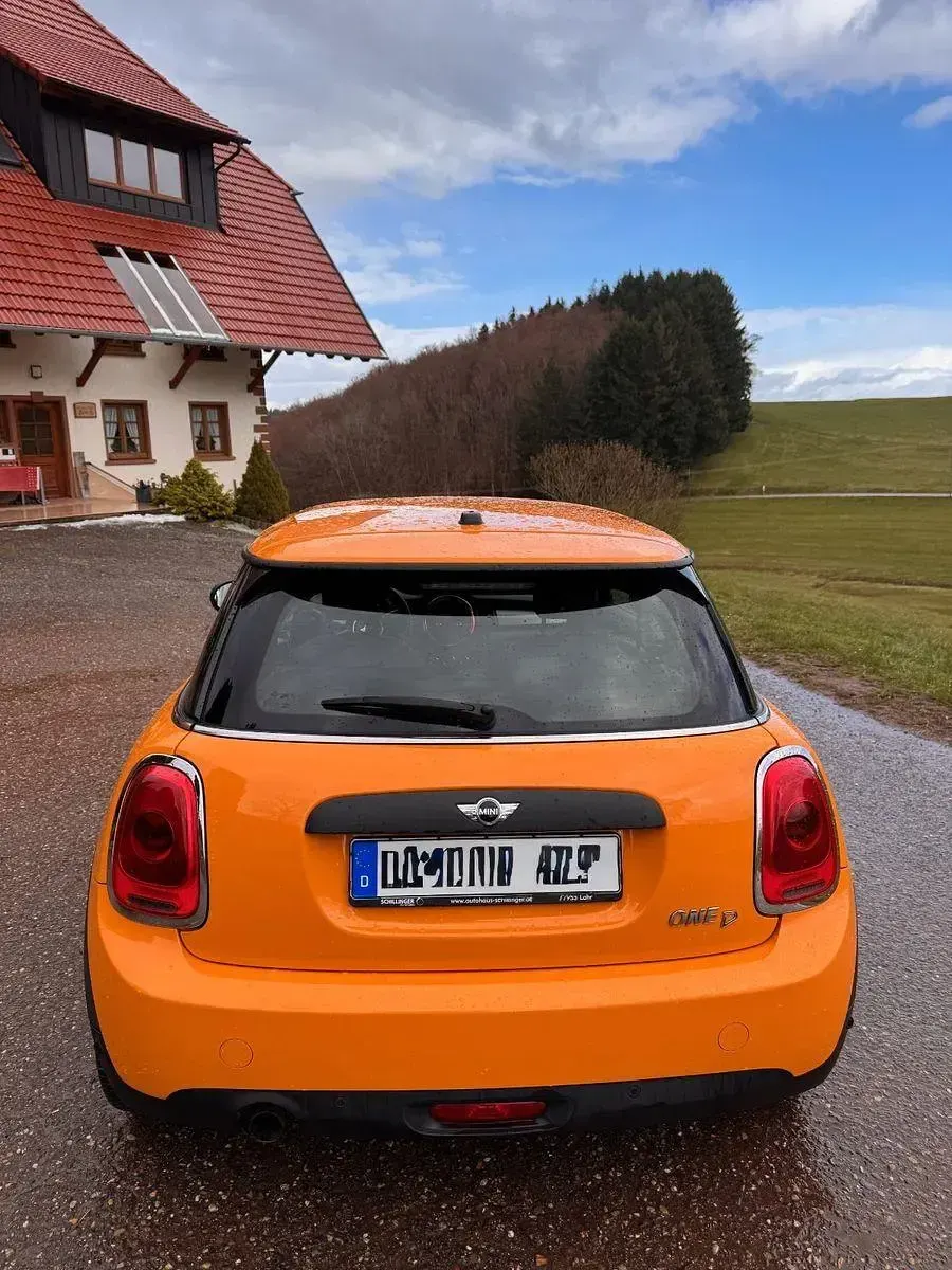 Occasion Mini One D 95 ch (69 kW) 2015 Orange Citadine