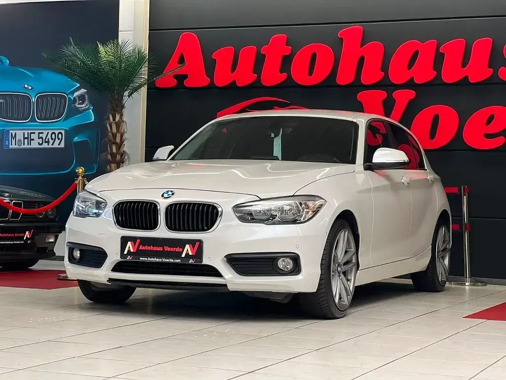 Gebraucht BMW 118 Sport Line 136 PS (100 kW) 2015 Weiß Kleinwagen