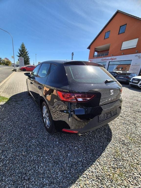 Second-hand Seat Leon FR 150 CP (110 kW) 2015 Negru Berlinǎ