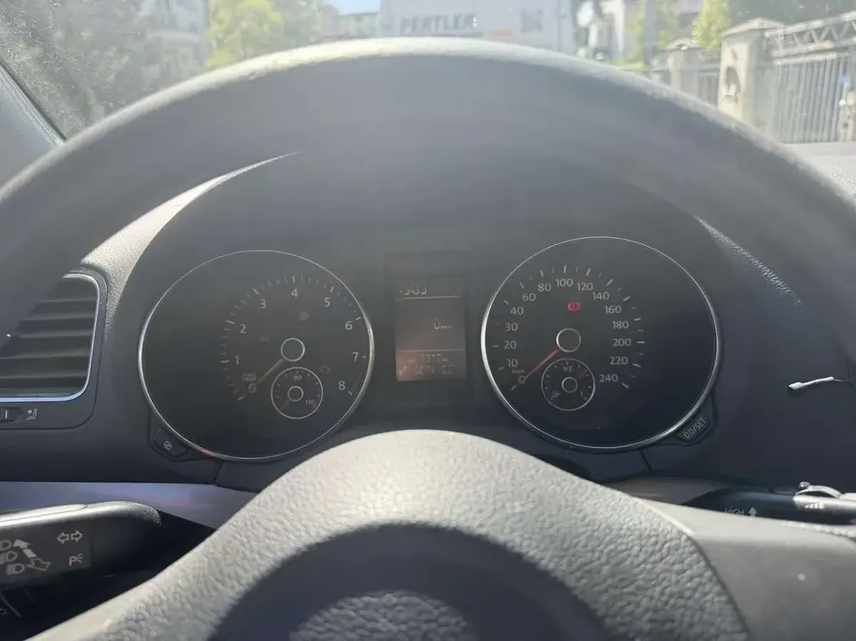 Gebraucht VW Golf VI 102 PS (75 kW) 2008 Kleinwagen