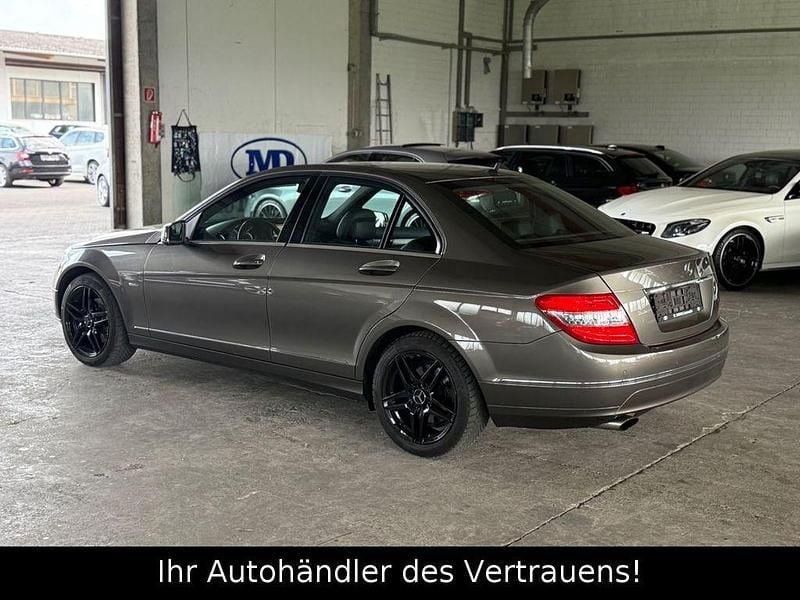 Gebraucht Mercedes C250 204 PS (150 kW) 2009 Grau Limousine