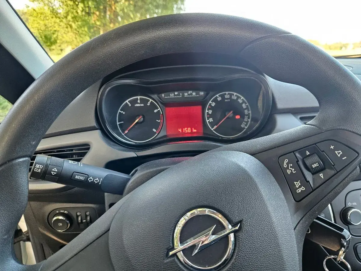 Gebraucht Opel Corsa Edition 69 PS (50 kW) 2019 Weiß Kleinwagen