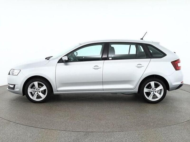 Gebraucht Skoda Rapid Cool Edition 95 PS (69 kW) 2018 Silber Kleinwagen