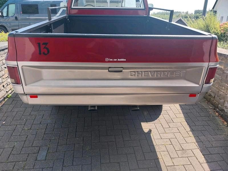 Gebraucht GMC Sierra 167 PS (122 kW) 1985 Rot Pickup