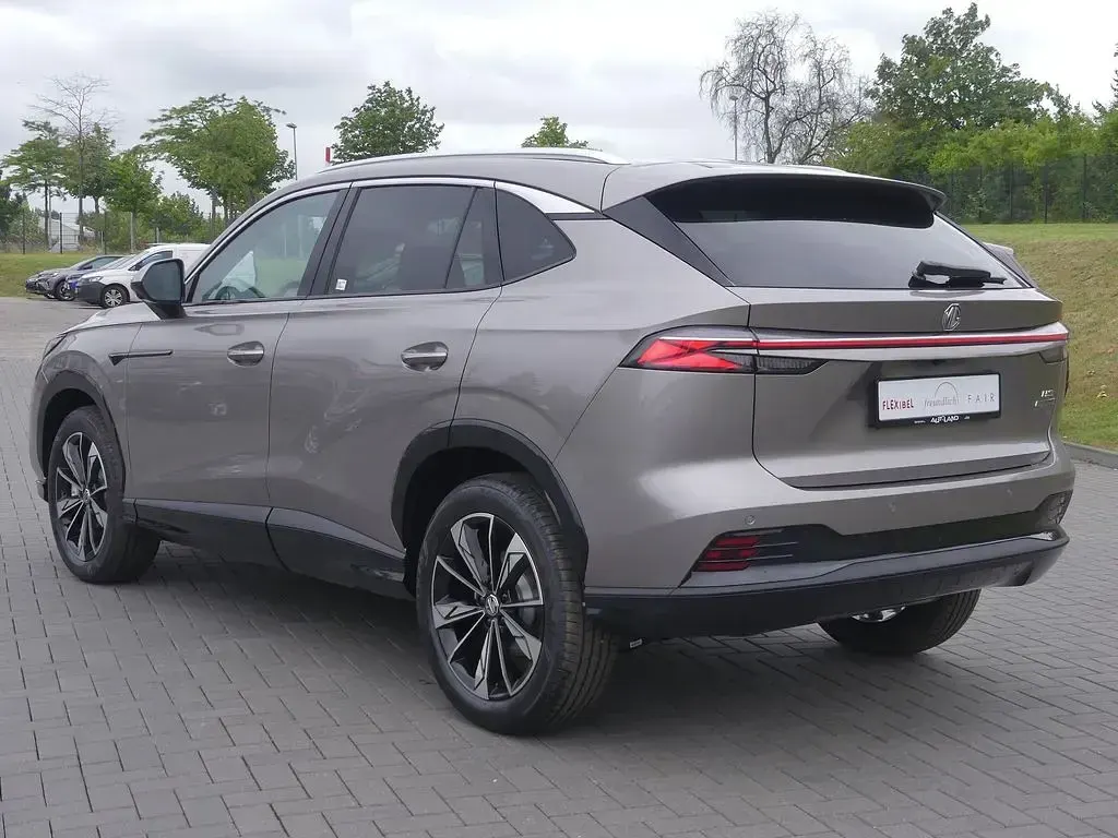 Neu MG HS Luxury 224 PS (164 kW) 2026 Silber SUV