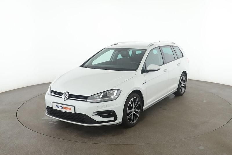 Weiß Gebraucht 2019 VW Golf VII Comfortline Kombi | 19.290 € (Fairer Preis) - Bild 1/3