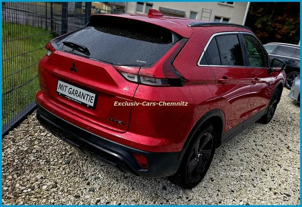 Gebraucht Mitsubishi Eclipse Cross Plus 188 PS (138 kW) 2025 Rot SUV