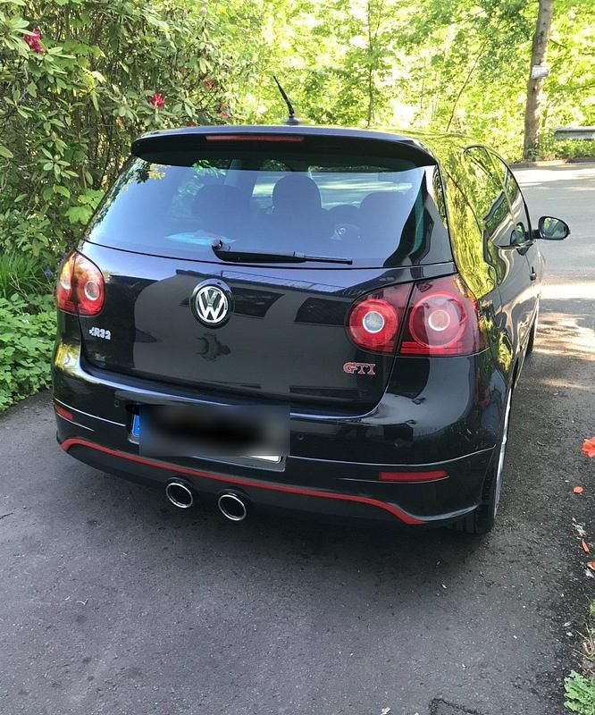 Gebraucht VW Golf V 140 PS (102 kW) 2008 Schwarz Kleinwagen