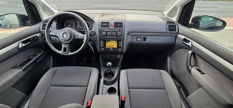 Gebraucht VW Touran R 105 PS (77 kW) 2012 Grün Van / Kleinbus