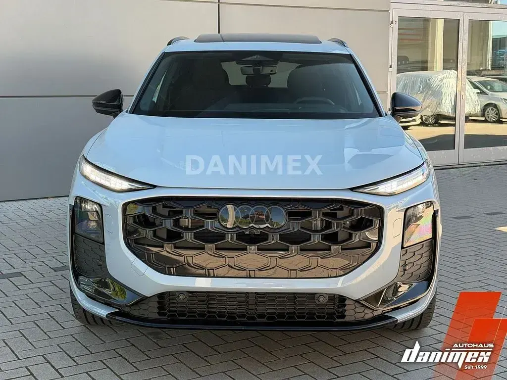 Neu Audi Q3 S-Line 150 PS (110 kW) 2026 Grau SUV