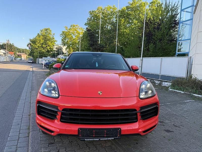 Orange Gebraucht 2019 Porsche Cayenne Basis SUV | 59.999 € (Etwas zu teuer) - Bild 1/4