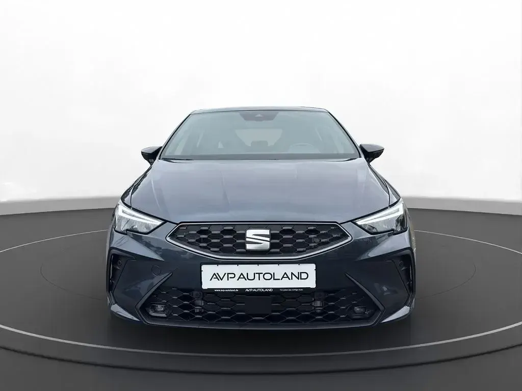 Neu Seat Ibiza FR 116 PS (85 kW) 2026 Grau Kleinwagen