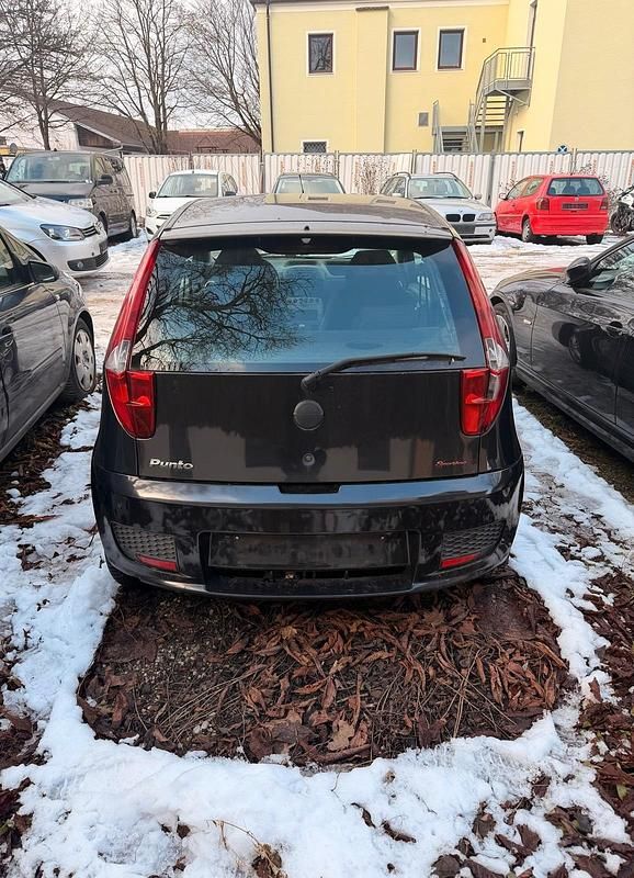 Gebraucht Fiat Punto 95 PS (69 kW) 2003 Schwarz Kleinwagen