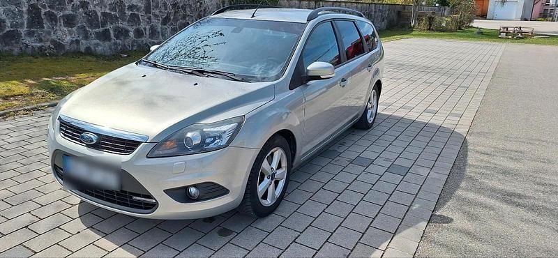 Używany Ford Focus Titanium 145 KM (106 kW) 2008 Szary Kombi