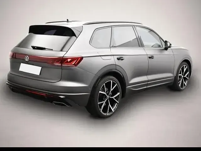 Gebraucht VW Touareg Style 286 PS (210 kW) 2025 Manufacturer SUV