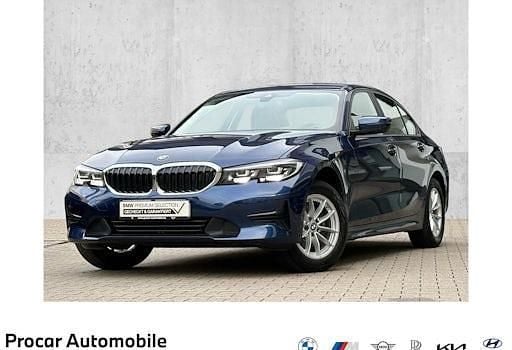 Gebraucht BMW 320 Advantage 184 PS (135 kW) 2020 Blau Limousine