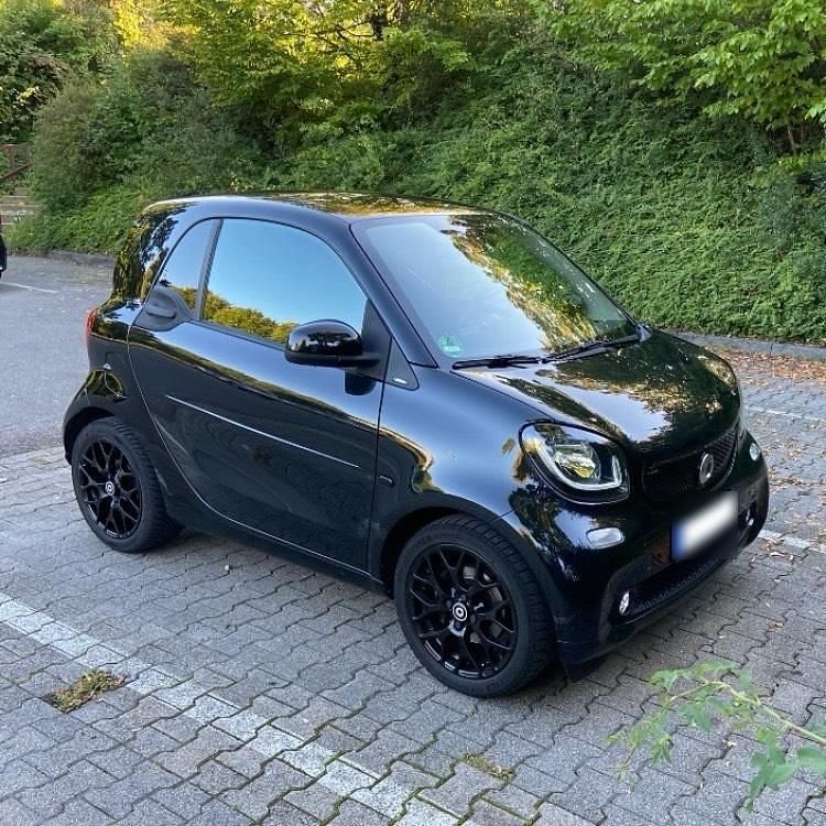 Gebraucht Smart ForTwo Coupé 90 PS (66 kW) 2017 Schwarz Coupé