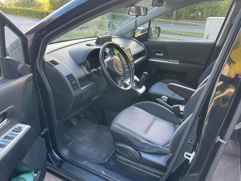 Second-hand Mazda 5 143 CP (105 kW) 2007 Negru Monovolum