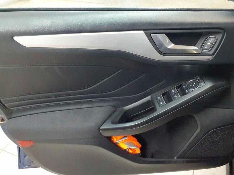 Gebraucht Ford Focus Cool & Connect 150 PS (110 kW) 2020 Blazer blau Kombi