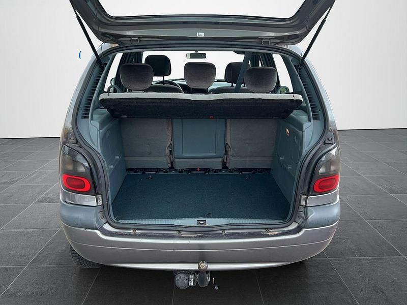 Gebraucht Renault Mégane 109 PS (80 kW) 1999 Other Van / Kleinbus