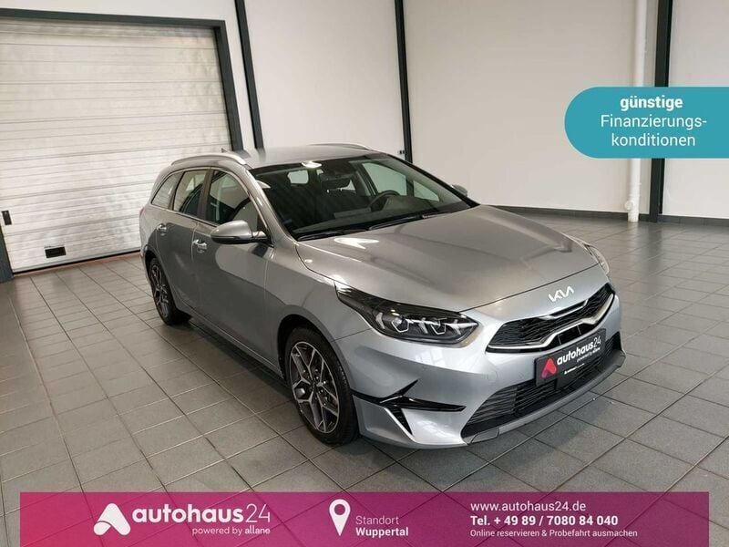 Silber Gebraucht 2024 Kia Ceed Spirit Limousine | 25.470 € (Fairer Preis) - Bild 1/4