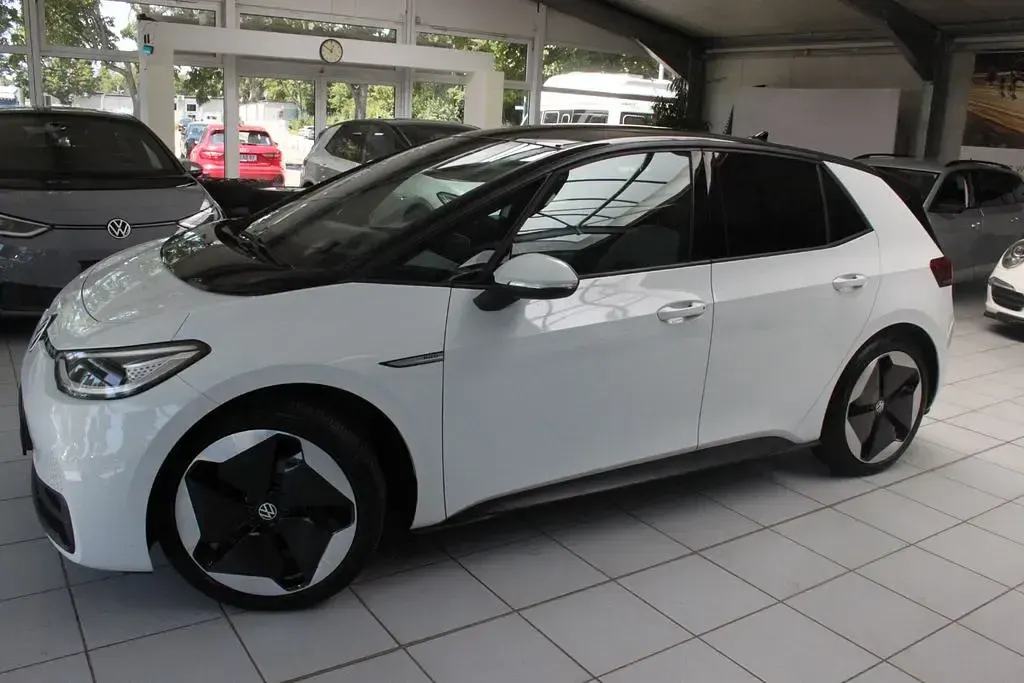 Gebraucht VW ID.3 Pro 150 kW (204 PS) 2021 Gletscherweiss Kleinwagen
