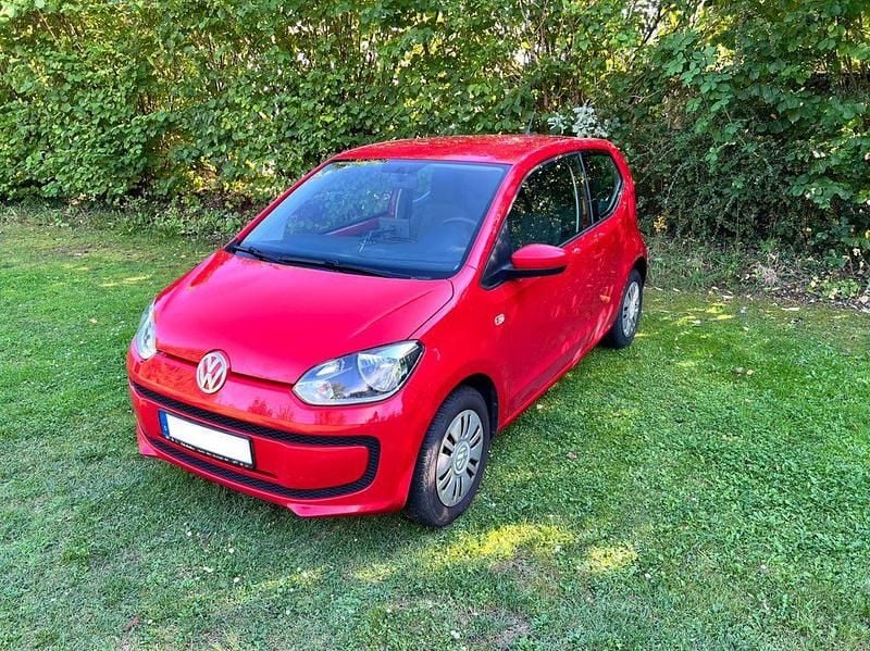 Rot Gebraucht 2014 VW up! Kleinwagen | 4.800 € (Guter Preis) - Bild 1/4