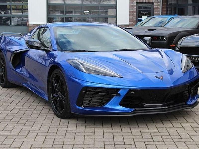 Używany Corvette C8 481 KM (353 kW) 2022 Niebieski Kabriolet