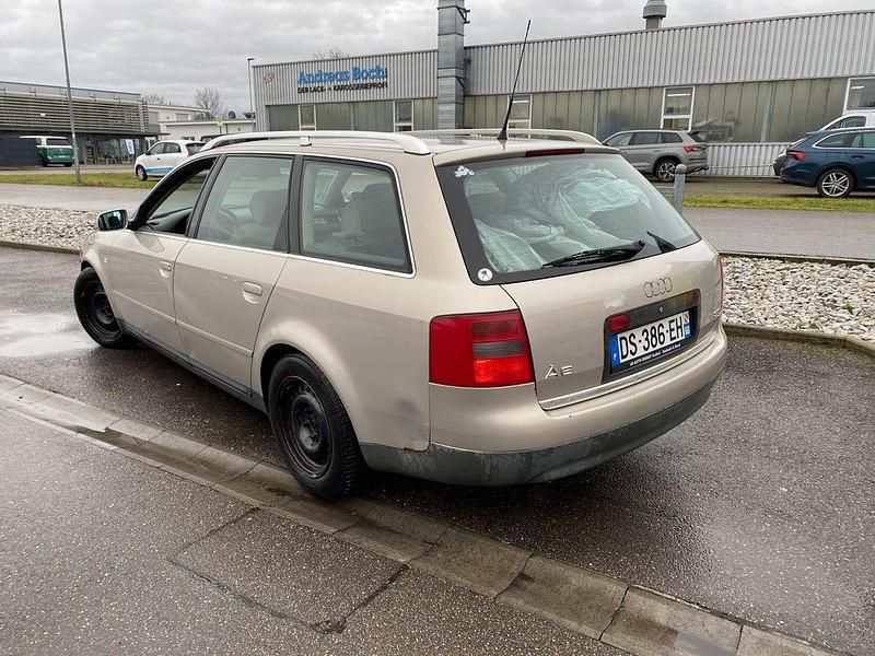 Gebraucht Audi A6 193 PS (141 kW) 1998 Gold Kombi
