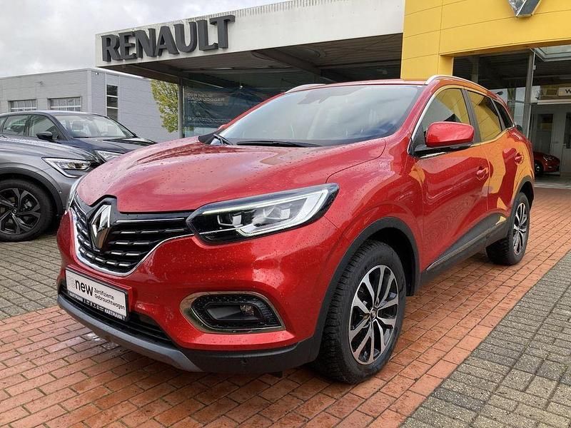 Gebraucht Renault Kadjar Techno 158 PS (116 kW) 2022 Rot SUV