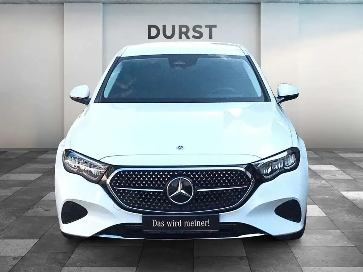 Brugt Mercedes E200 227 HK (166 kW) 2024 Hvid Sedan