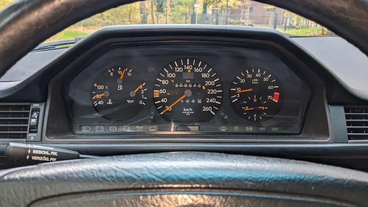 Gebraucht Mercedes E320 220 PS (161 kW) 1994 Schwarz Kombi