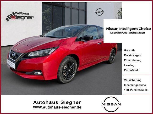 Red/ black Gebraucht 2021 Nissan Leaf N-Connecta Kleinwagen | 17.980 € (Fairer Preis) - Bild 1/2