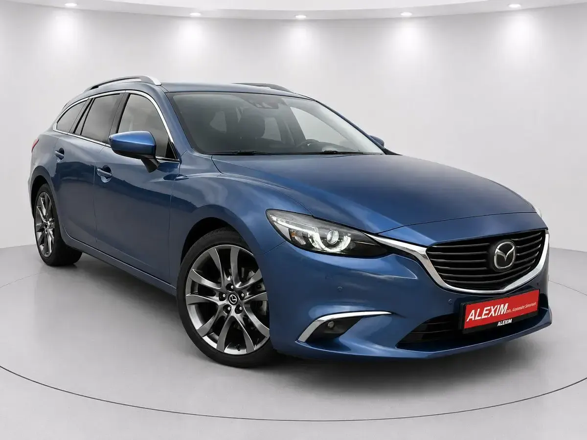 Gebraucht Mazda 6 175 PS (128 kW) 2015 Blau Kombi